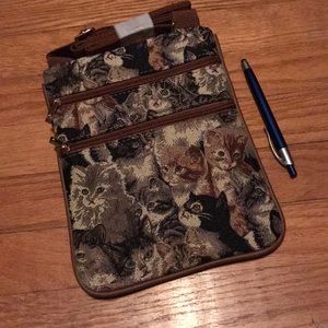 Cat embroidered purse